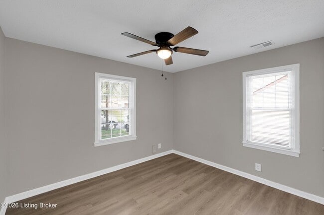 Building Photo - 1927 S 28th St