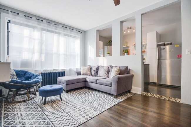 Building Photo - 148 37th St