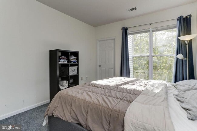 Building Photo - 5105 Travis Edward Way