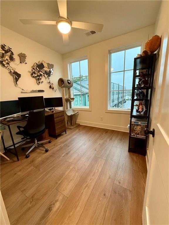 Building Photo - 1276 Longreen Ter NW