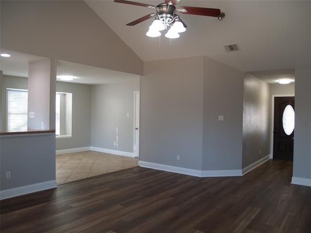 Building Photo - 5412 Briar Ln