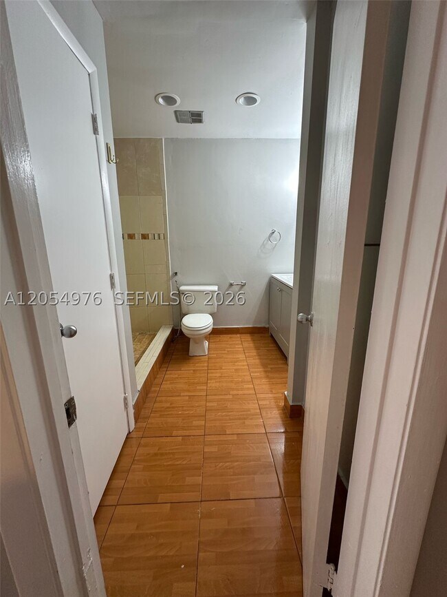 Building Photo - 4159 SW 66th Ln
