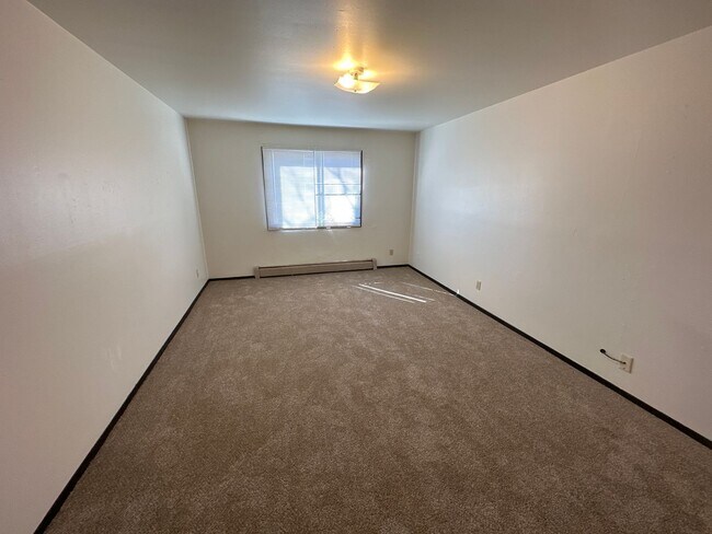 Interior Photo - 10500 W Fond Du Lac Ave. (12 Unit)