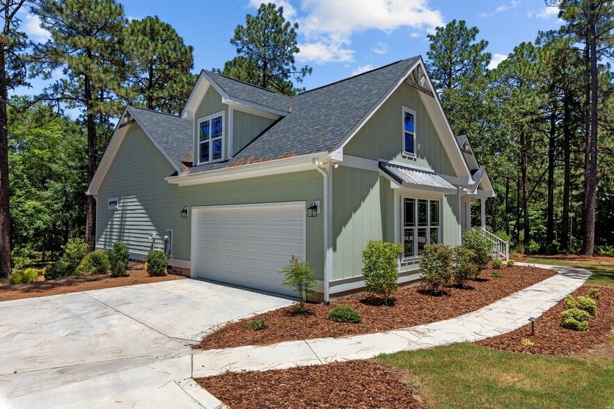 Building Photo - 24 Kilbride Dr