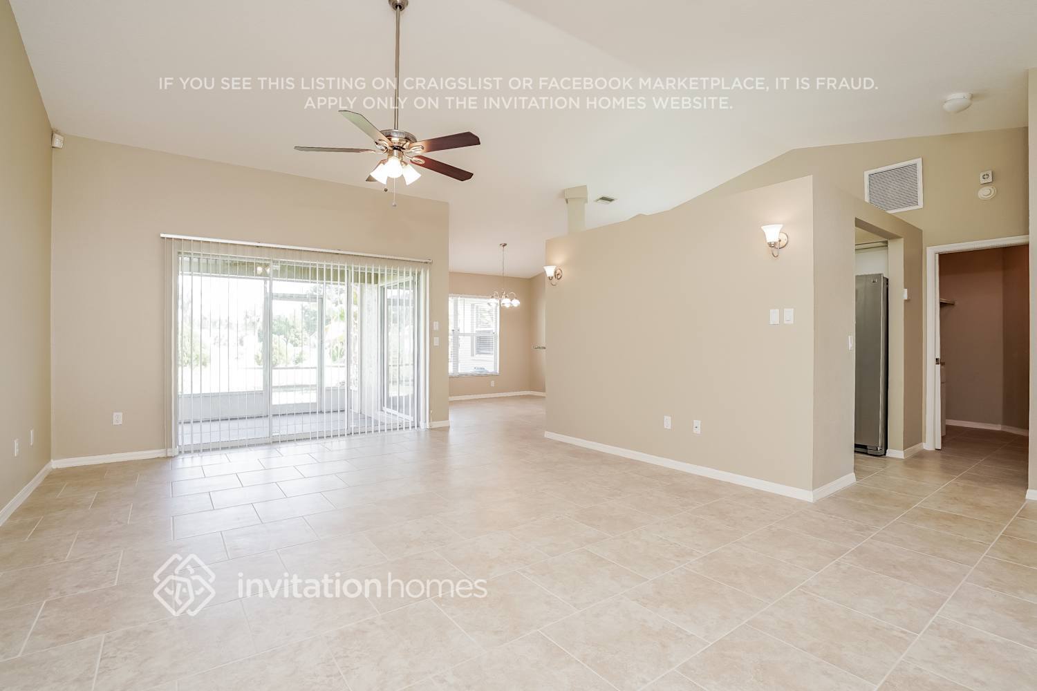 Building Photo - 23156 Hillsdale Ave