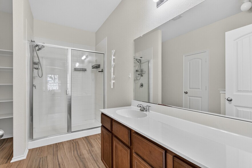 Building Photo - 1702 Wild Rye Cir