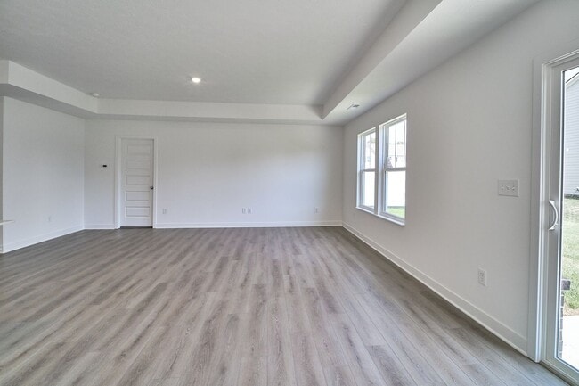 Building Photo - 8699 Maroska St