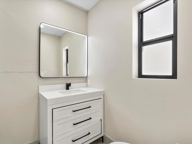 Building Photo - 9073 Dickens Ave