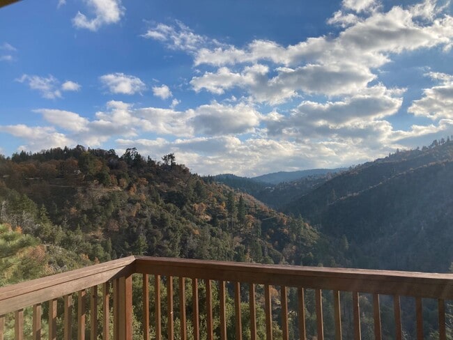 Building Photo - Magnificent Alpine Chalet with Breathe Tak...