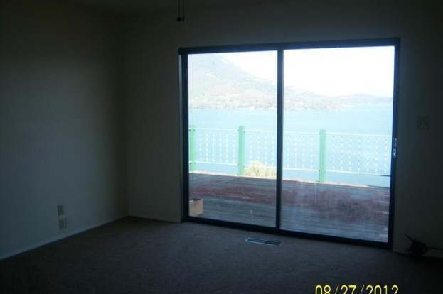 Building Photo - 10448 Edgewater Dr