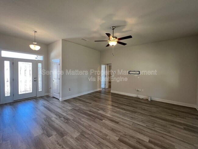 Building Photo - 5955 Parsonage Cir