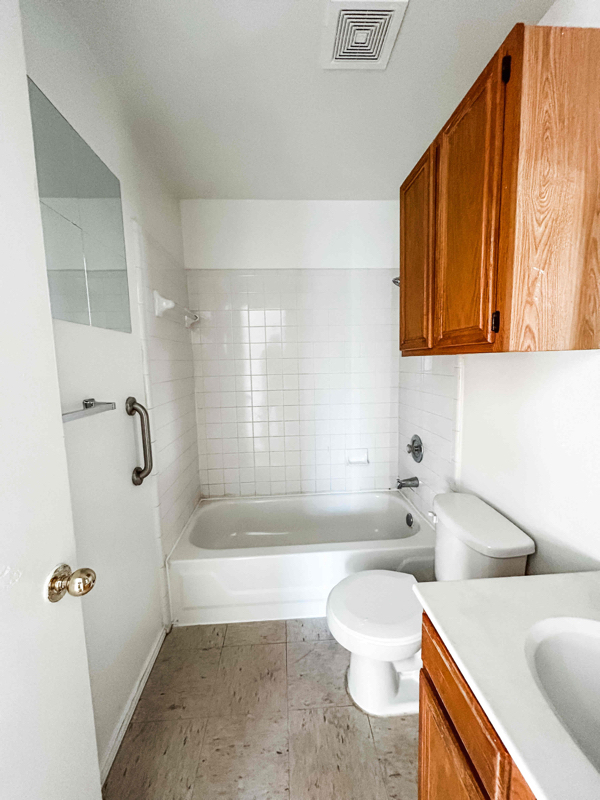 Building Photo - 1604 Windward Dr