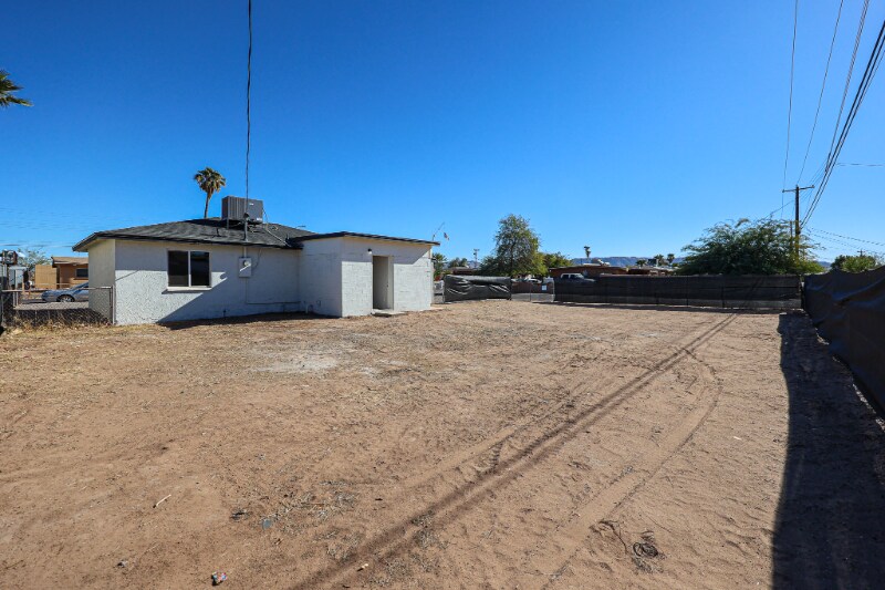 Building Photo - 4446 S 36th Ave