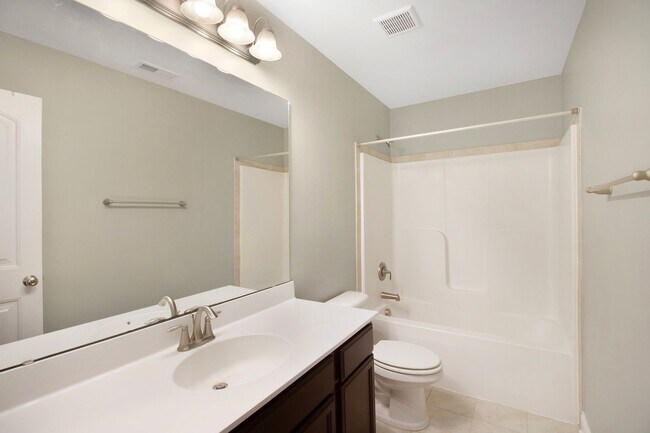 Building Photo - 879 Stormy Gale Ln