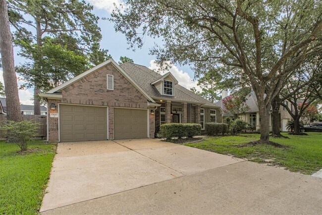 Building Photo - 15810 Cypress Hall Dr