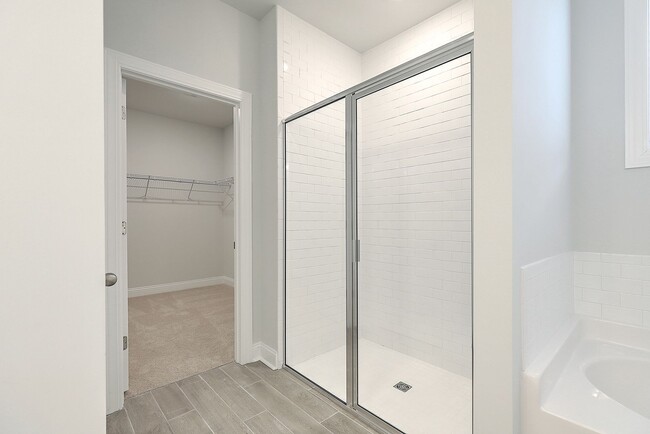 Building Photo - Cane Bay home available!