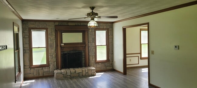 Building Photo - 11201 Beaver Rd NW