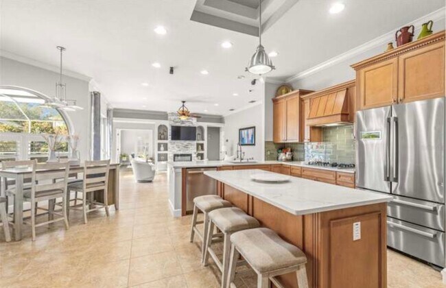 Building Photo - 10724 Cory Lake Dr