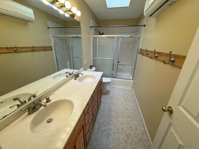 Building Photo - 2111 New York Ave SW