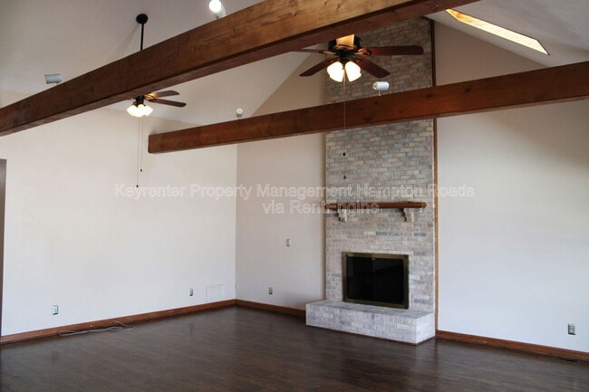 Building Photo - 1210 Plantation Lakes Cir
