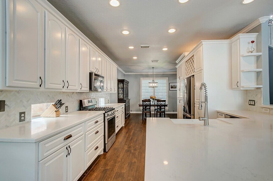 Building Photo - 3307 Pedernales Trails Ln