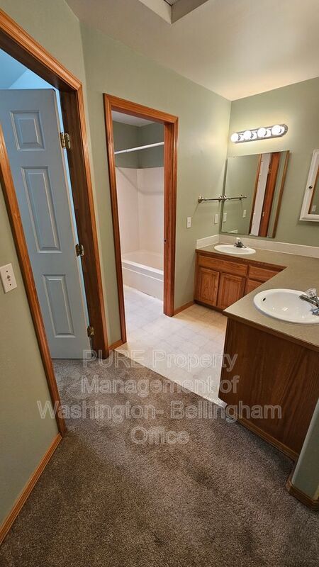 Building Photo - 3800 Megan Ln