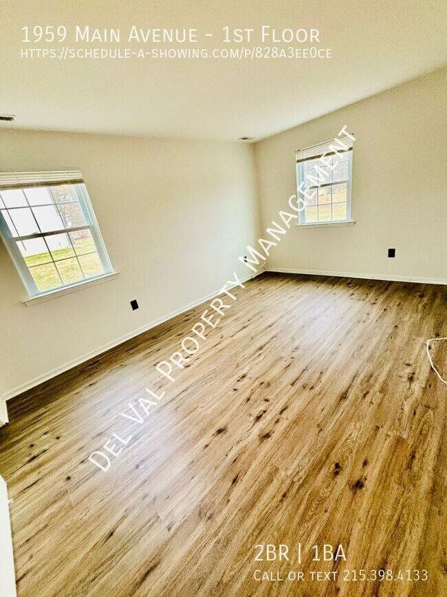 Building Photo - 1959 Main Ave