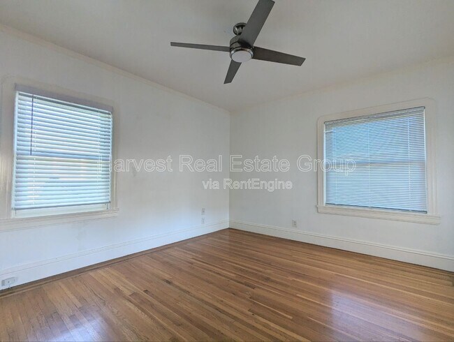 Building Photo - 4736 Meldon Ave