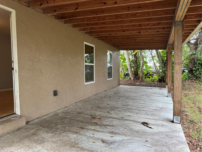 Building Photo - 511 Carolina Ave