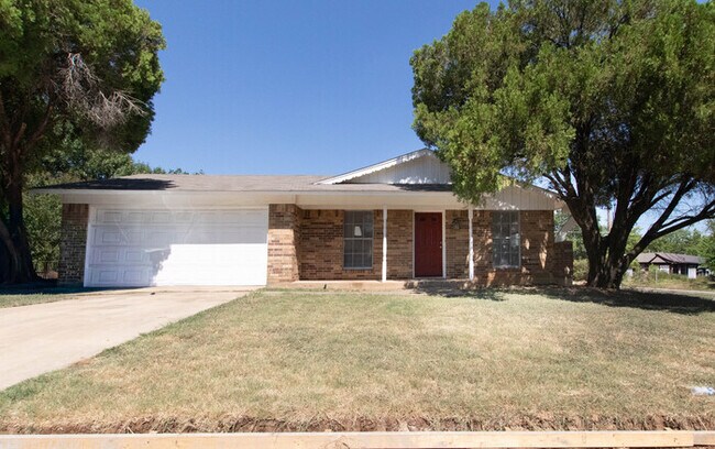 Building Photo - 3920 Redstone Rd