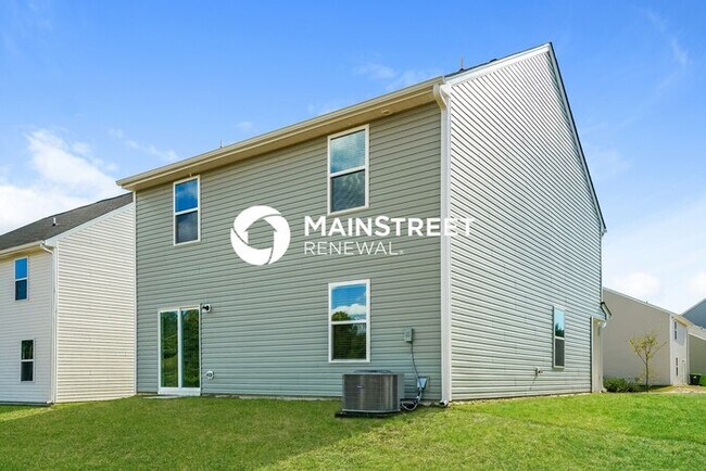 Building Photo - 3 Bedroom Pet-Friendly Home in Zebulon, NC with Main Street Renewal