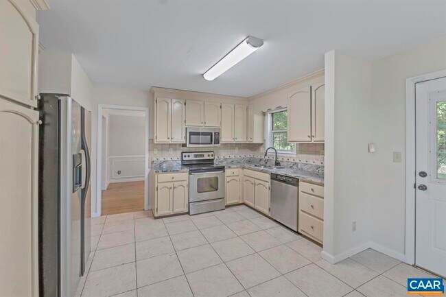 Building Photo - 3104 Mollifield Ln