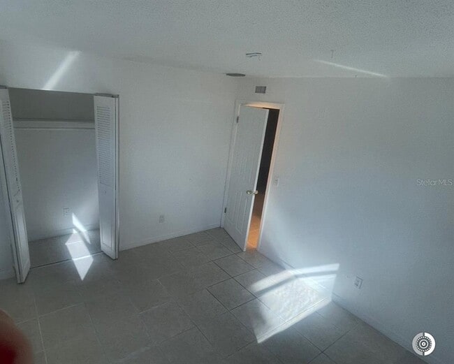 Building Photo - 3004 Oaklawn Ave