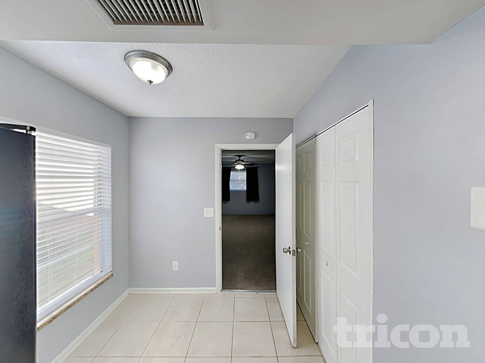 Building Photo - 8206 Clermont St