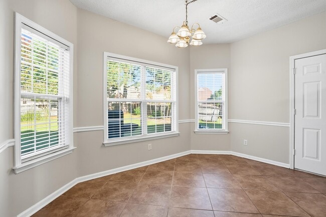 Building Photo - 8570 May Orchard Ln