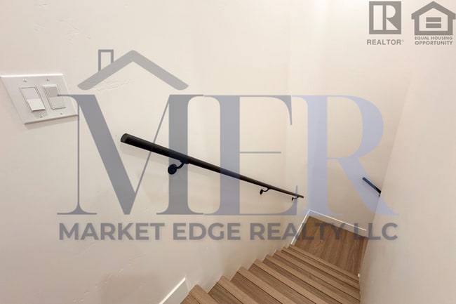 Building Photo - 3Bed/2.5Bath Townhouse in Sedona! FIRST MO...