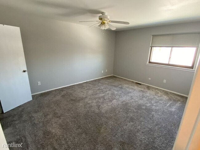 Building Photo - 2 br, 1.5 bath House - 50070 S Benny Ct