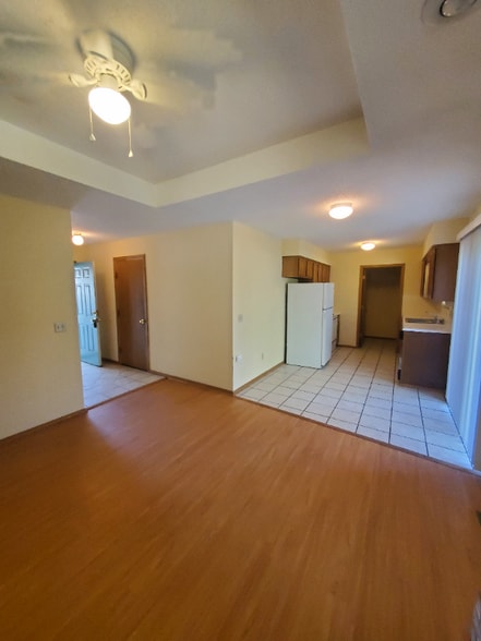 Building Photo - 5671 S Franklin Ave