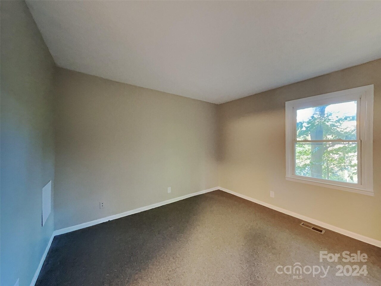 Building Photo - 928 Hearthridge Ct