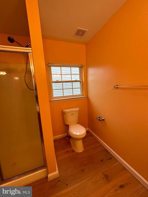 Building Photo - 218 Kirby St