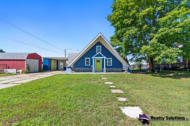 Building Photo - 27 Delaware Dr