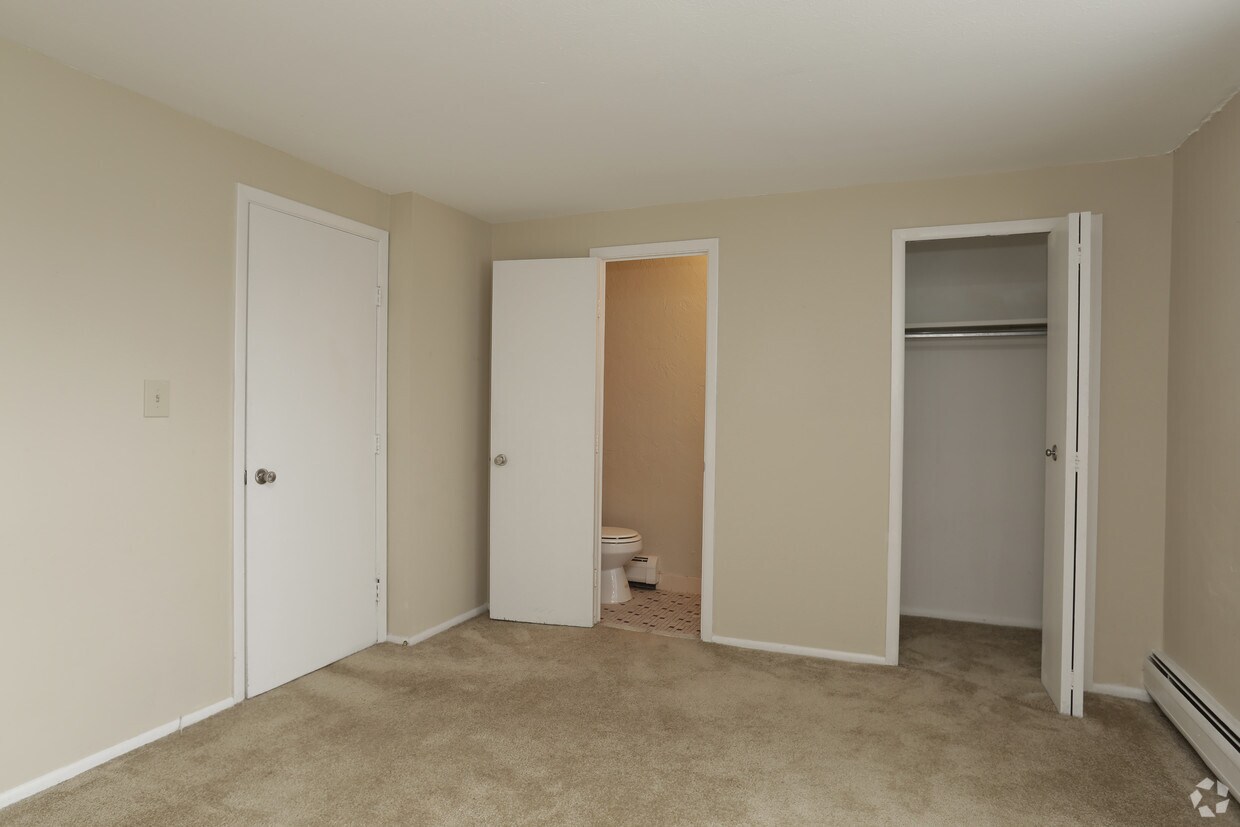 Loganberry Ridge Apartments Richmond Heights