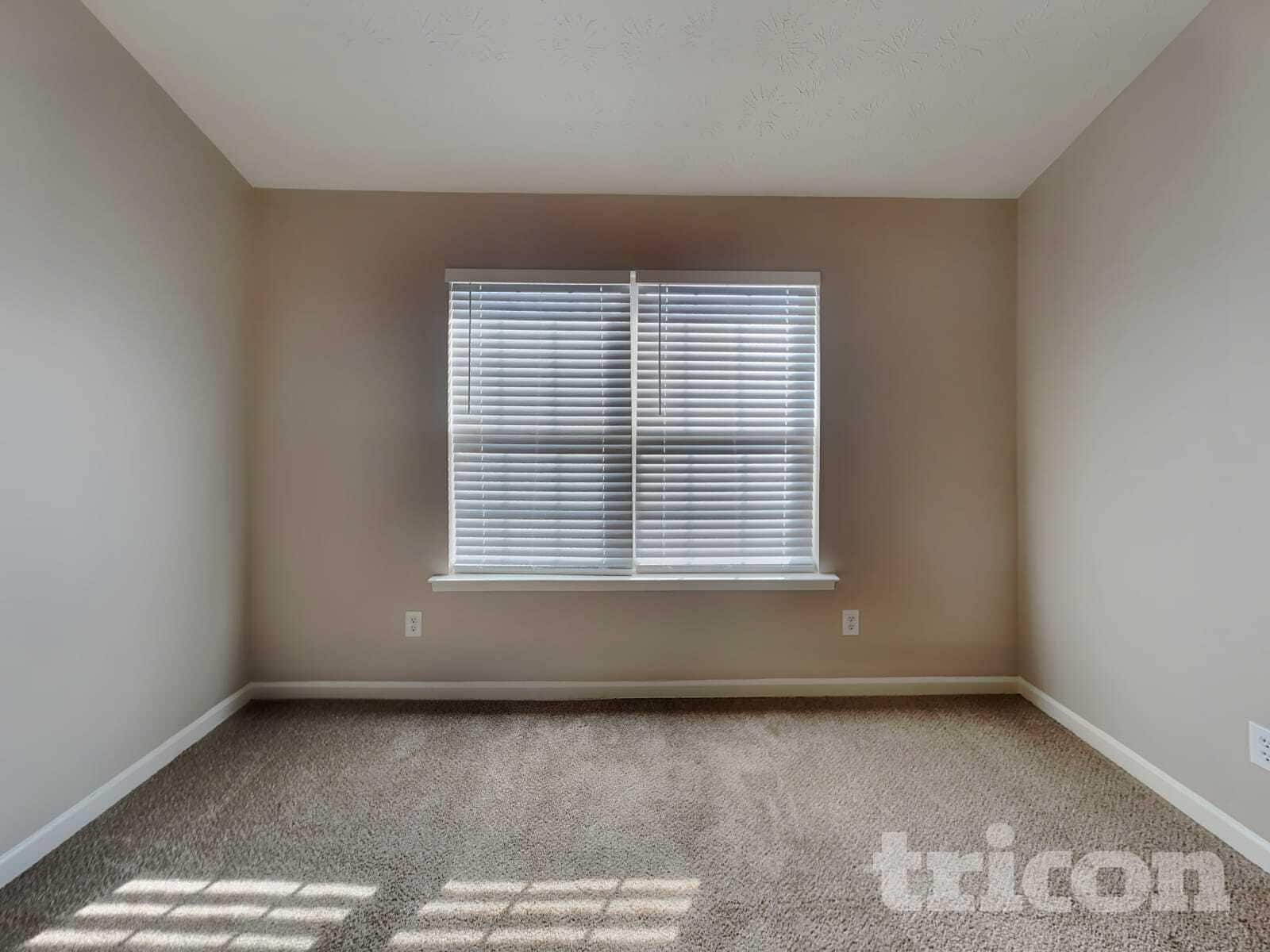 Building Photo - 501 Walton Dr