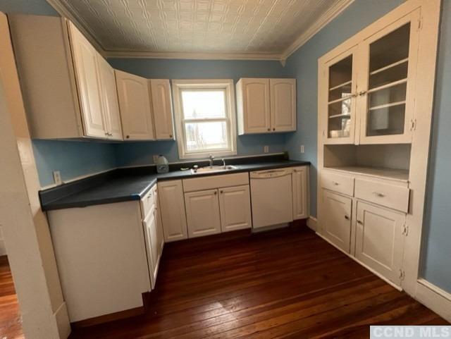 Building Photo - 17 Rossman Ave