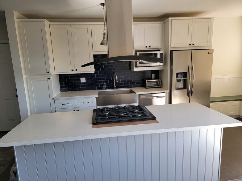 Kitchen - 922 16th St