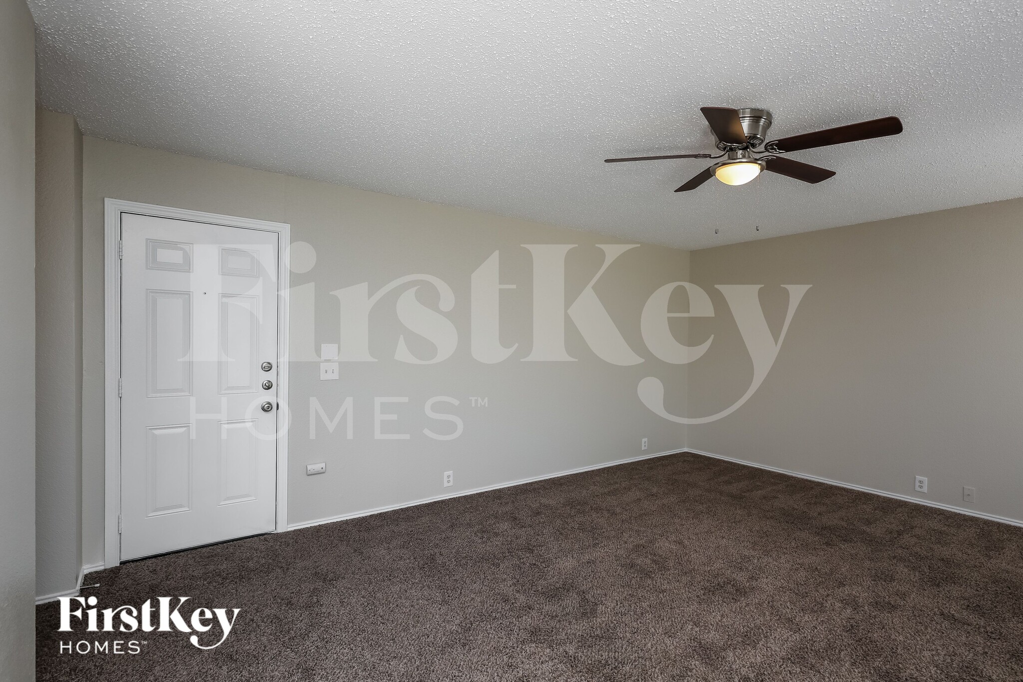 Building Photo - 820 Monette Dr