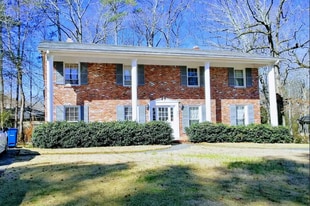 Building Photo - 804 Linbard Ln