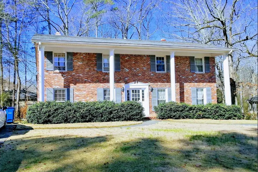 Primary Photo - 804 Linbard Ln