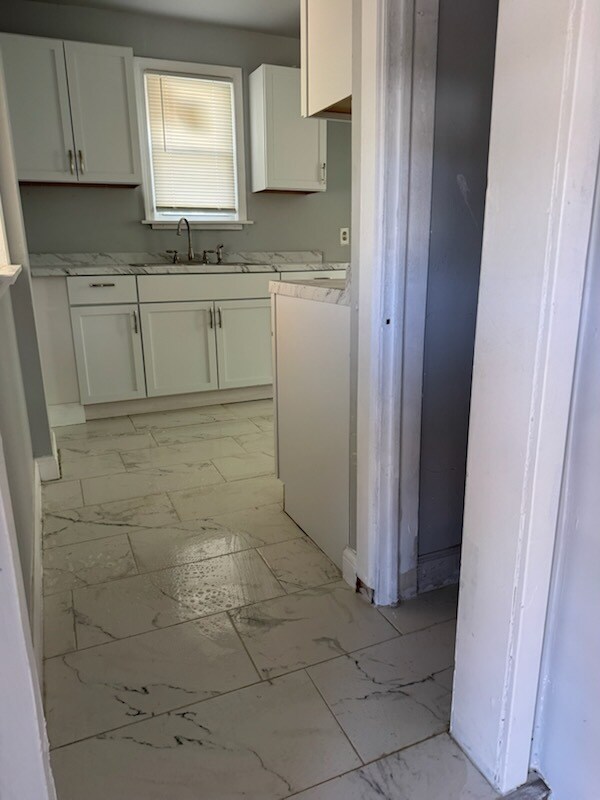 Building Photo - 13305 Wilfred St