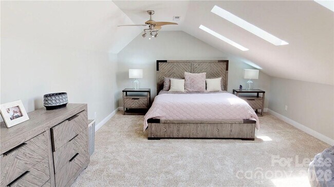 Building Photo - 3112 Ethereal Ln